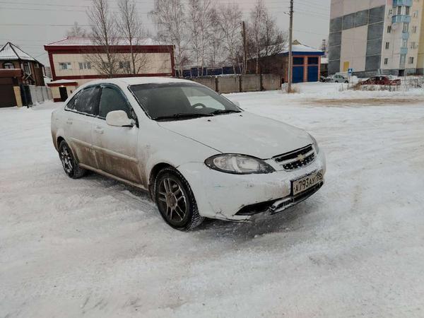 Daewoo Gentra 2013, фото 16