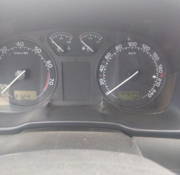 Skoda Octavia 2009, фото 10