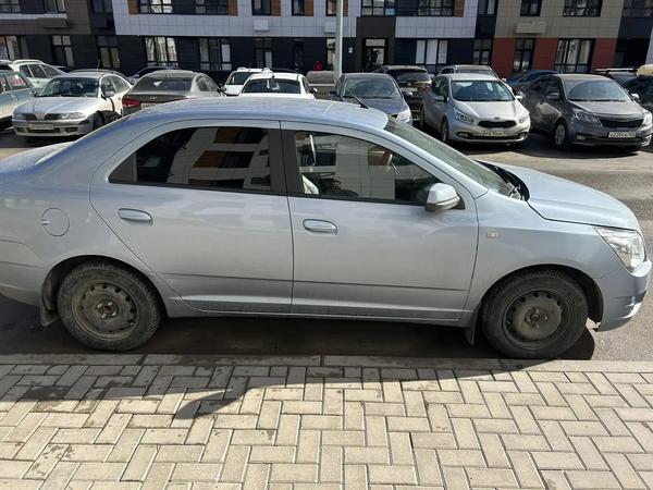 Chevrolet Cobalt 2013, фото 3