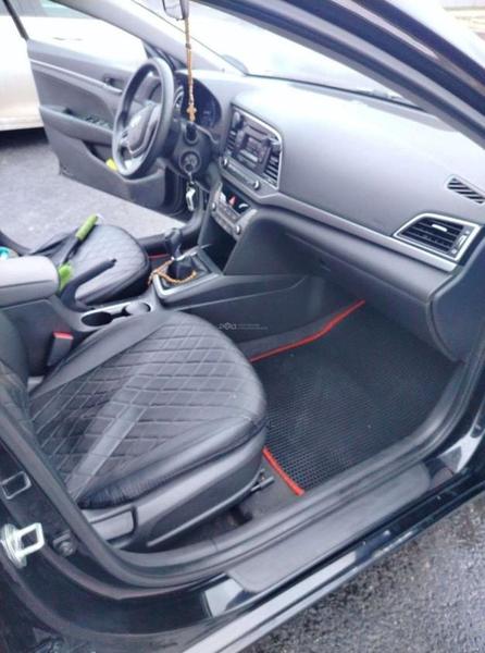 Hyundai Elantra 2018, фото 2