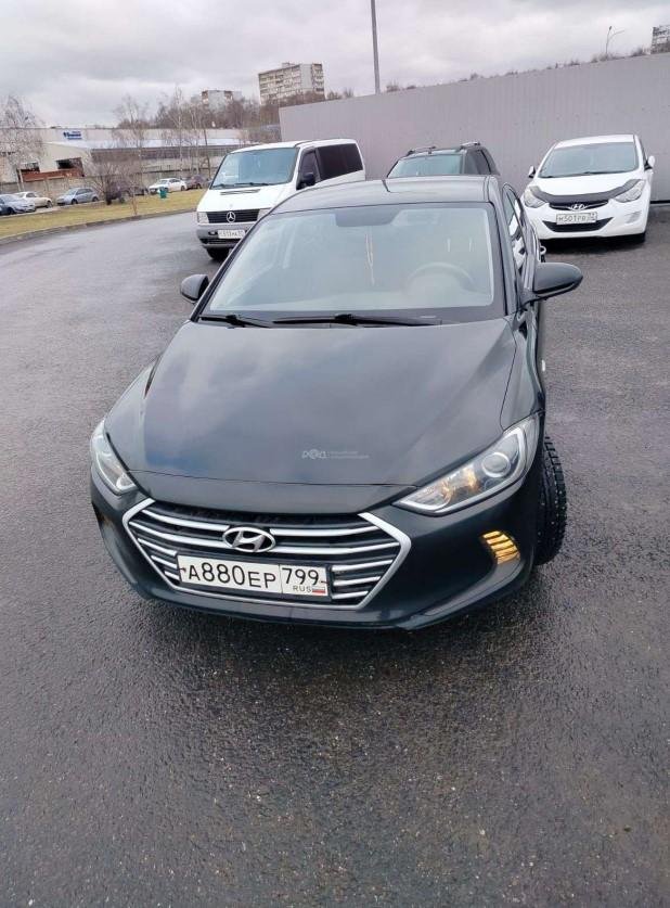 Hyundai Elantra