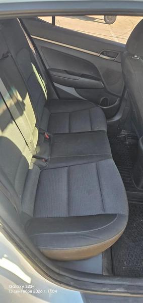Hyundai Elantra 2018, фото 5