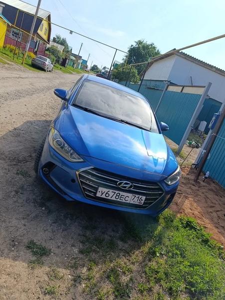 Hyundai Elantra 2017, фото 2