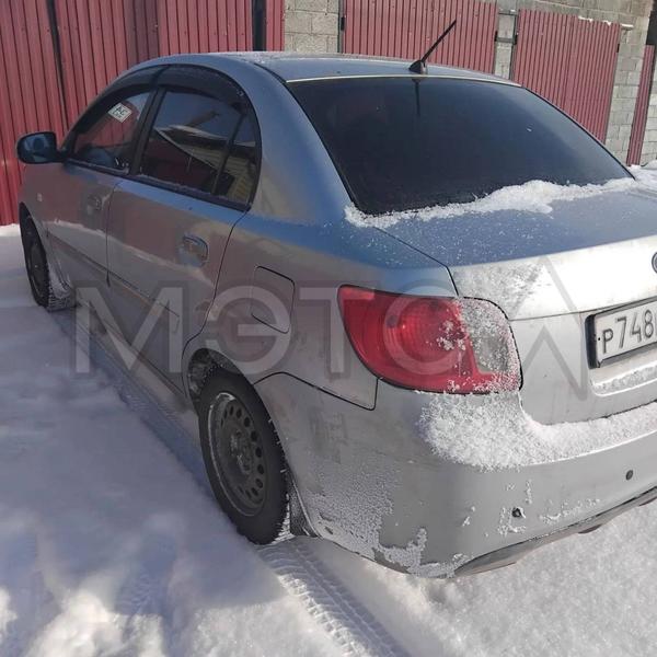 KIA Rio 2011, фото 8