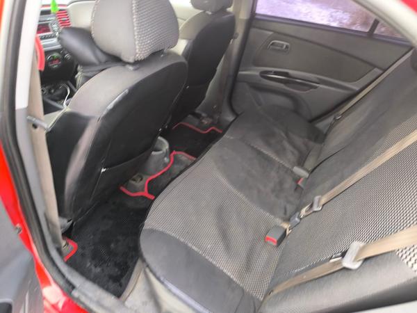 Kia Rio 2011, фото 7