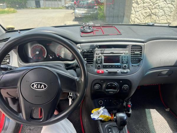 Kia Rio 2011, фото 8
