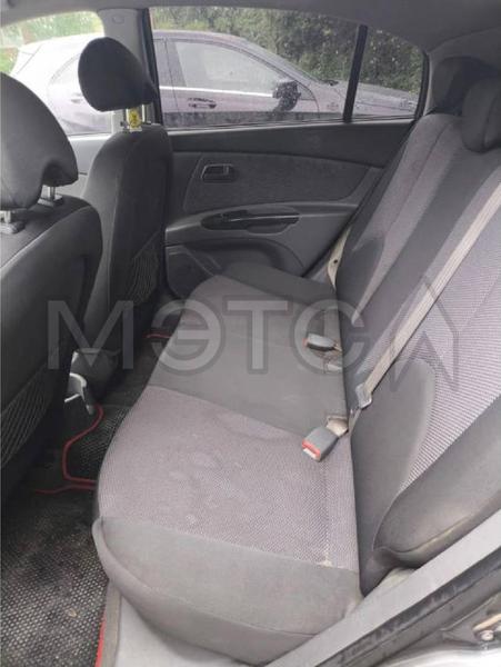 Kia Rio 2010, фото 5