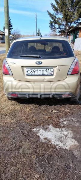 Kia Rio 2010, фото 4