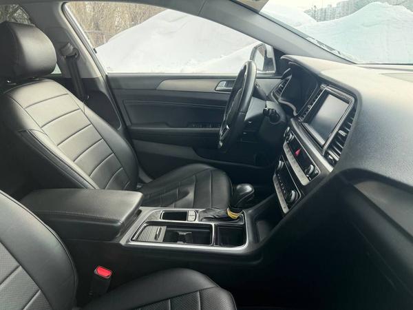 Hyundai Sonata 2018, фото 8