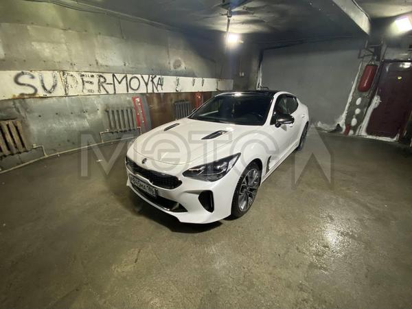 Kia Stinger 2018, фото 2
