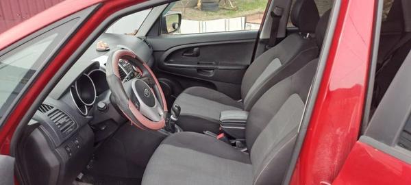 Kia Venga 2012, фото 22