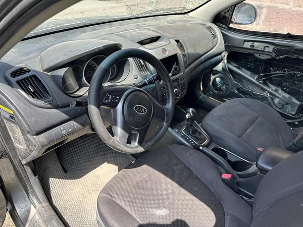 Kia Cerato 2012, фото 3