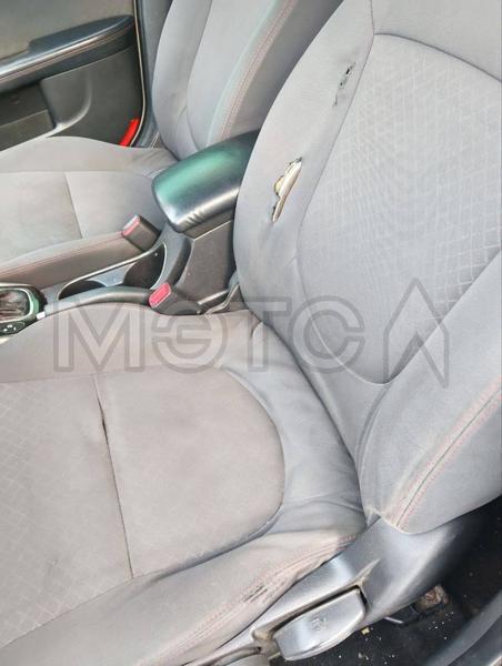 Kia Cerato 2012, фото 18