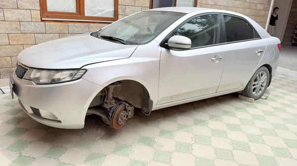 Kia Cerato 2012, фото 4