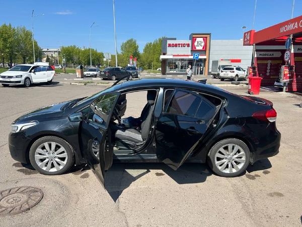 Kia Cerato 2017, фото 9