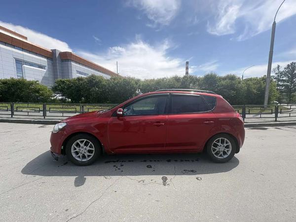 Kia Ceed 2011, фото 5