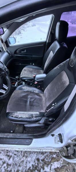 KIA Ceed 2011, фото 13