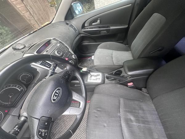 Kia Ceed 2011, фото 2