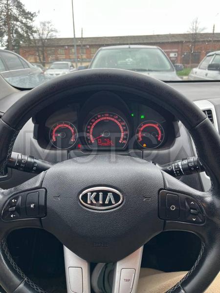 Kia Ceed 2011, фото 11