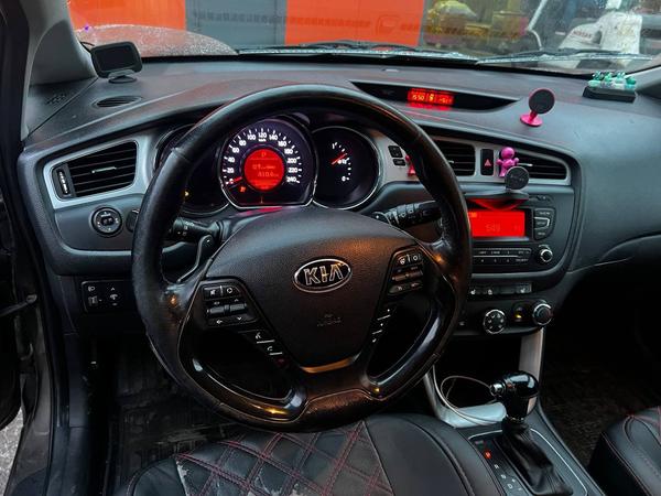 Kia Ceed 2012, фото 5