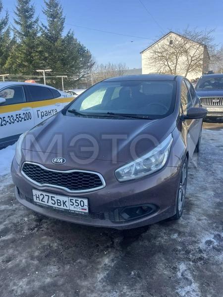KIA Ceed 2012, фото 2