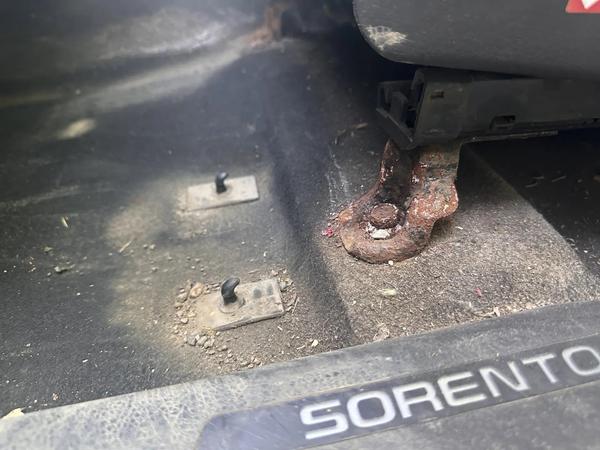 Kia Sorento 2011, фото 3