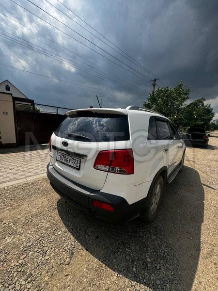 Kia Sorento 2011, фото 3
