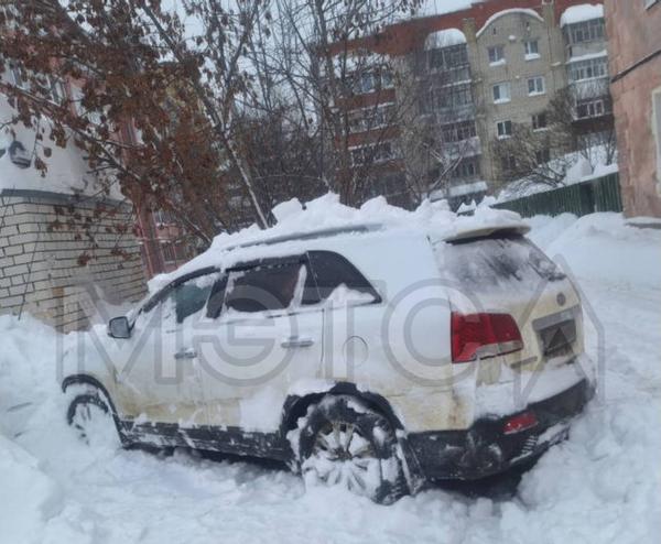 KIA Sorento 2012, фото 2