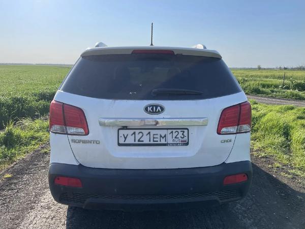 Kia Sorento 2012, фото 2