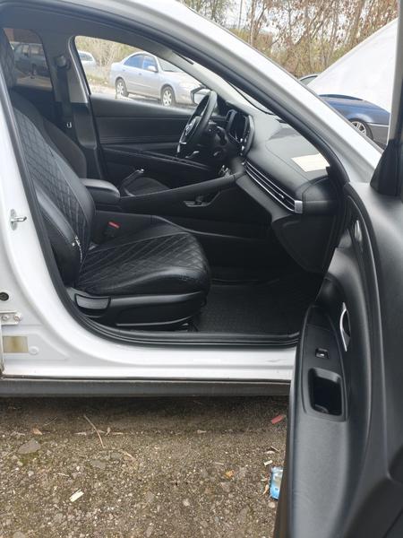 Hyundai Elantra 2021, фото 10