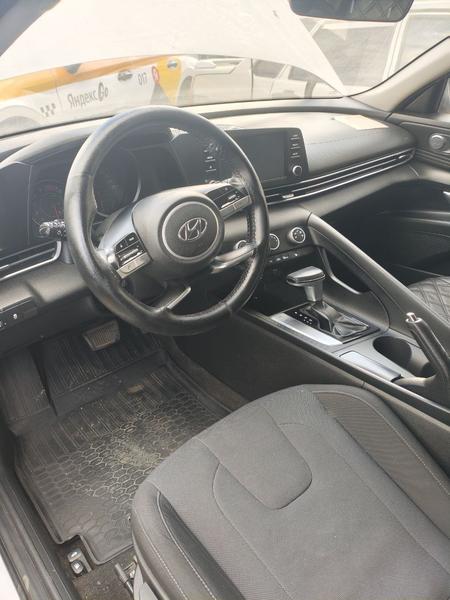 Hyundai Elantra 2021, фото 6
