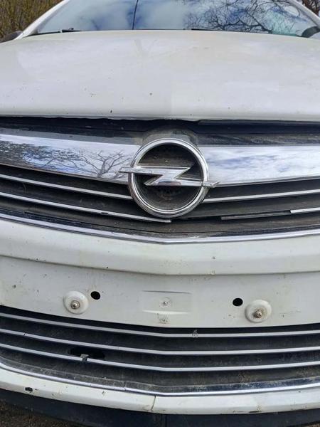 Opel Astra 2013, фото 28