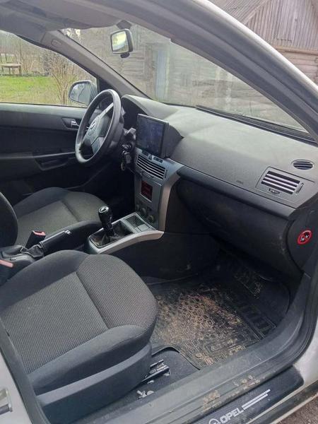Opel Astra 2013, фото 35
