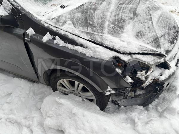 Opel Astra 2011, фото 4