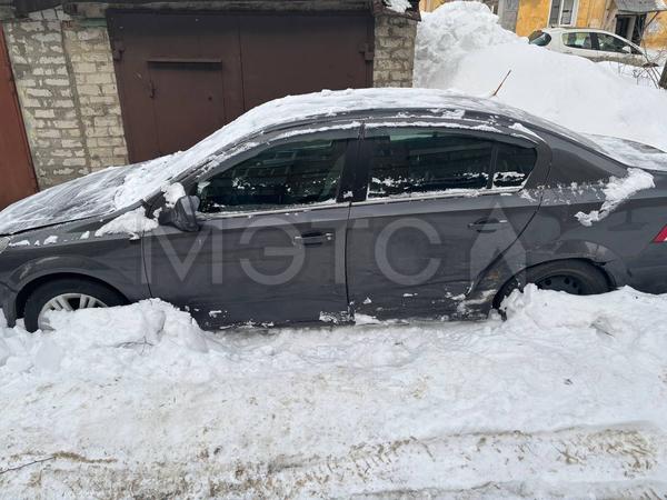 Opel Astra 2011, фото 5