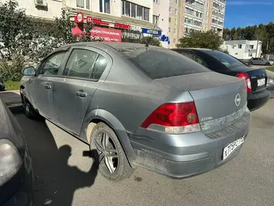 Opel Astra 2011 с торгов по банкротству, фото 1