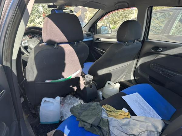 Opel Astra 2011, фото 2