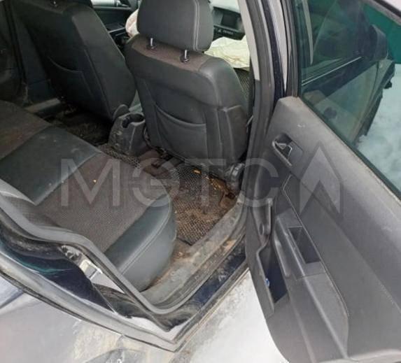 Opel Astra 2011, фото 13