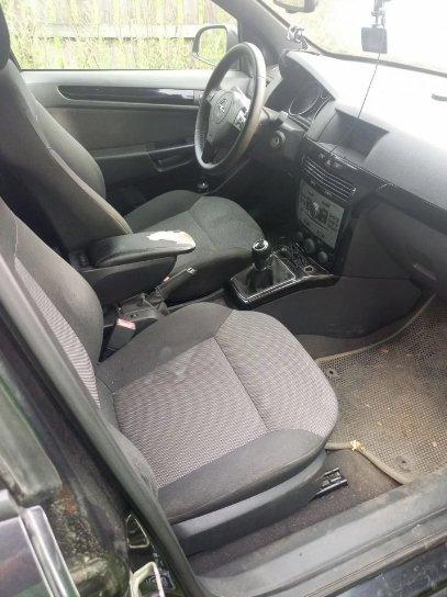 Opel Astra 2012, фото 4