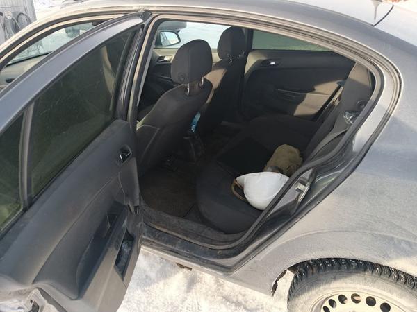 Opel Astra 2012, фото 6