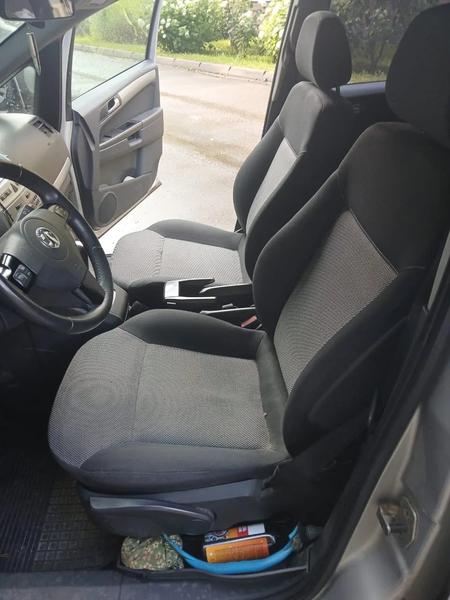 Opel Zafira 2012, фото 5