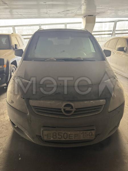 Opel Zafira 2012, фото 3