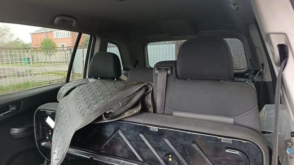 Opel Zafira 2013, фото 10