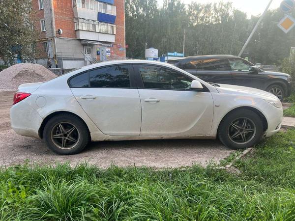 Opel Insignia 2012, фото 4