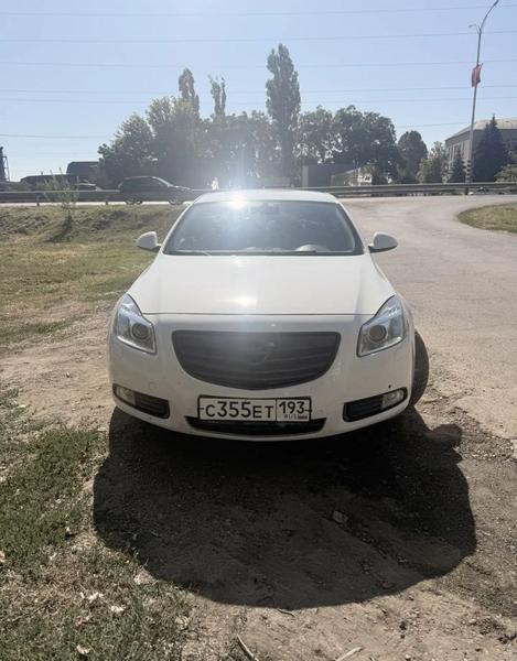 Opel Insignia 2012, фото 2