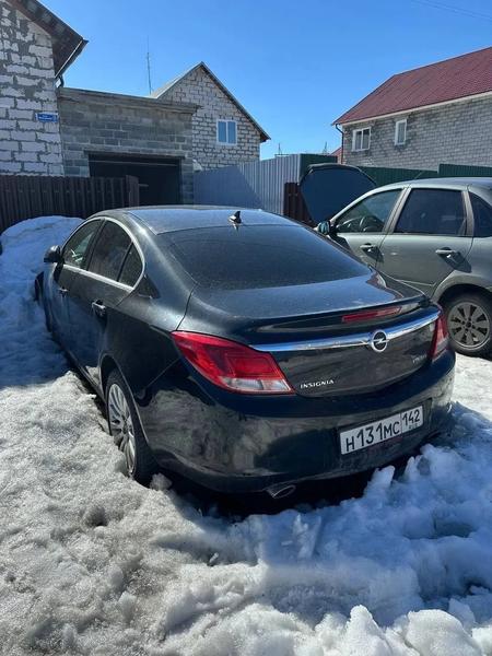 Opel Insignia 2011, фото 8