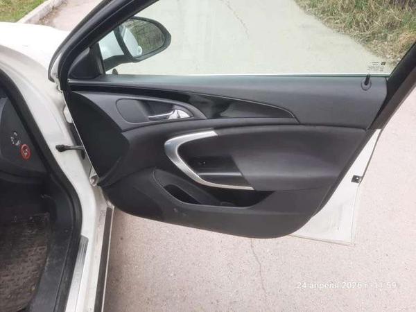 Opel Insignia 2012, фото 14