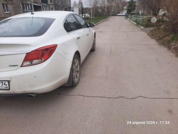 Opel Insignia 2012, фото 4