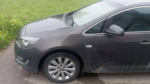 Opel Astra 2013, фото 20