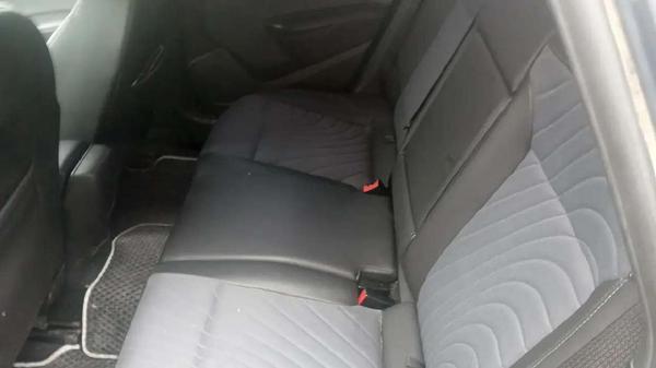 Opel Astra 2013, фото 12
